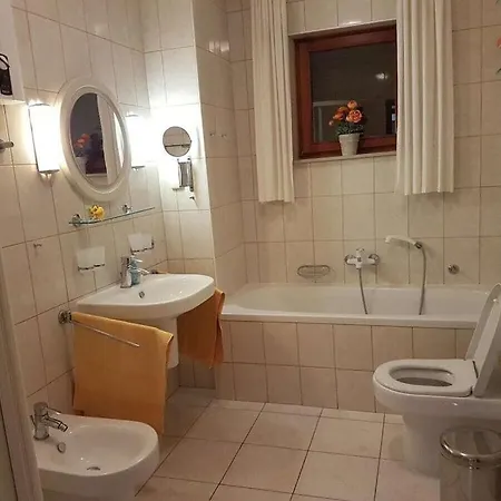 In With Swimming Pool