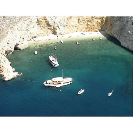 Holiday home In With Swimming Pool Punat